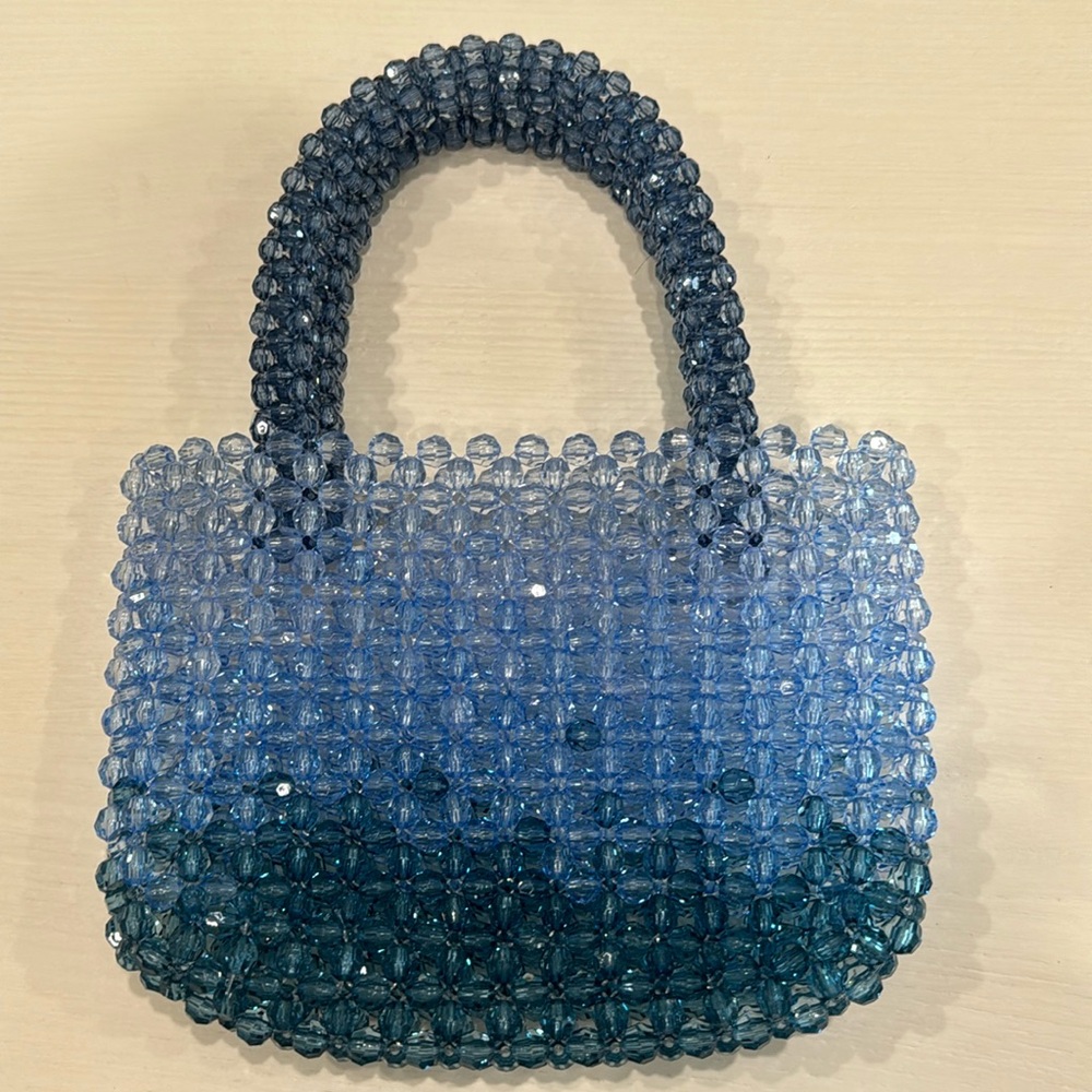 Summer bag bead island